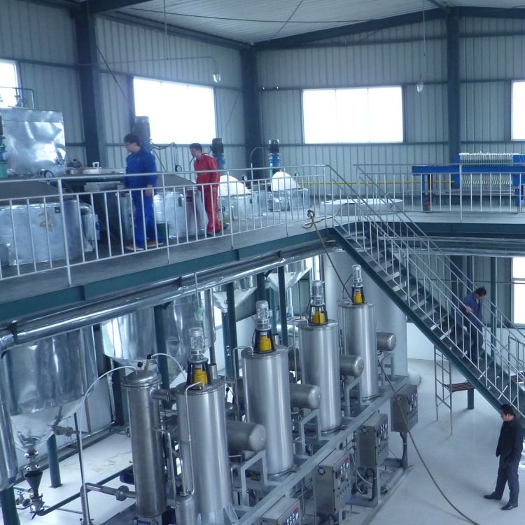 八角葷香油亞臨界低溫萃取設(shè)備工藝如何？低溫萃取優(yōu)勢(shì)是什么？